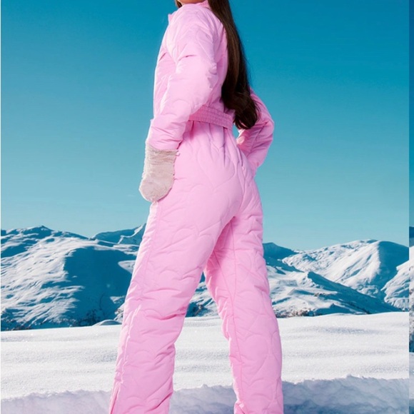 PrettyLittleThing Light Baby Pink Quilted Belted Snow Suit Ski Size XXL - Picture 3 of 10